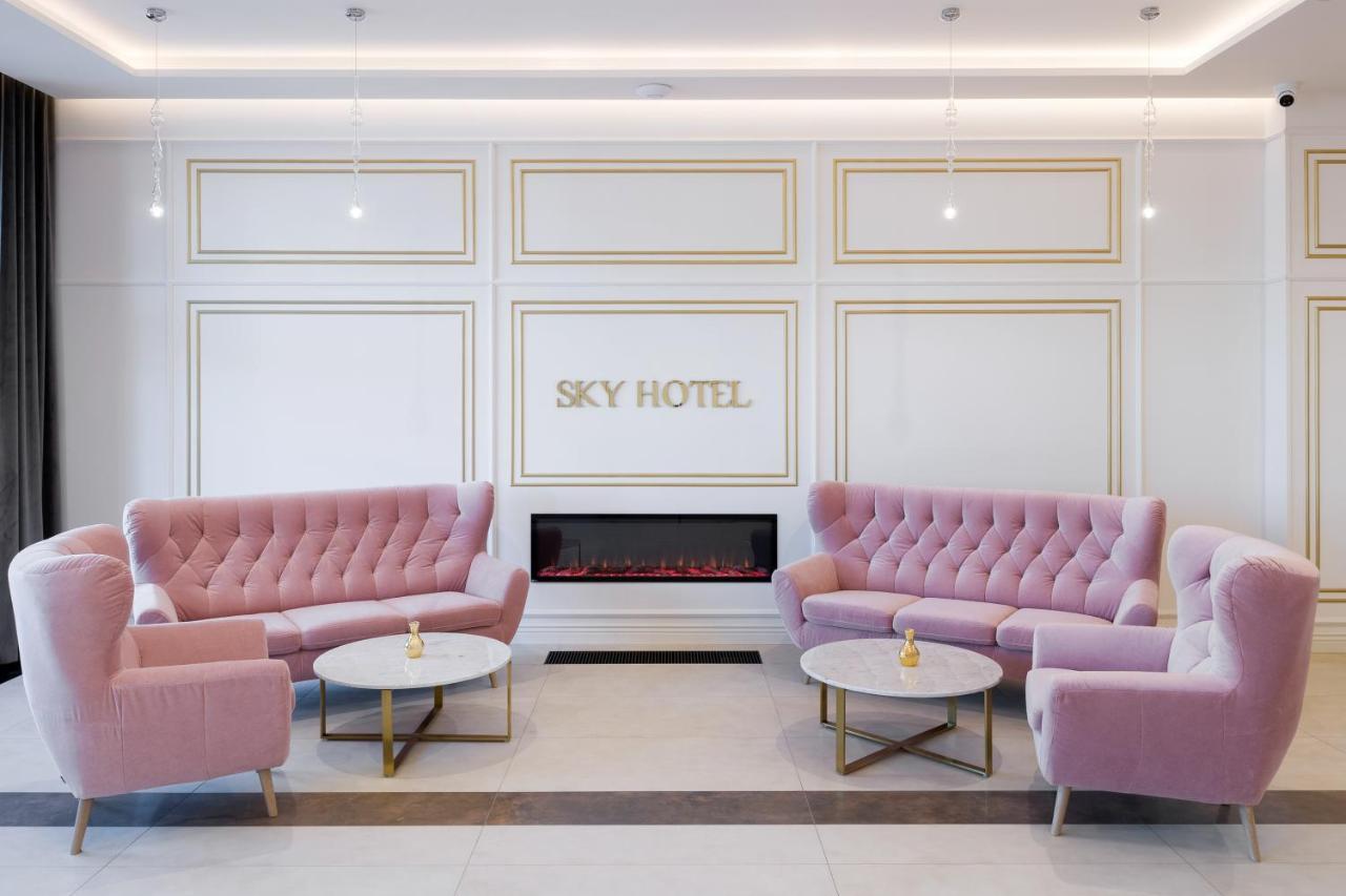 Sky Hotel Cracovia Exterior foto