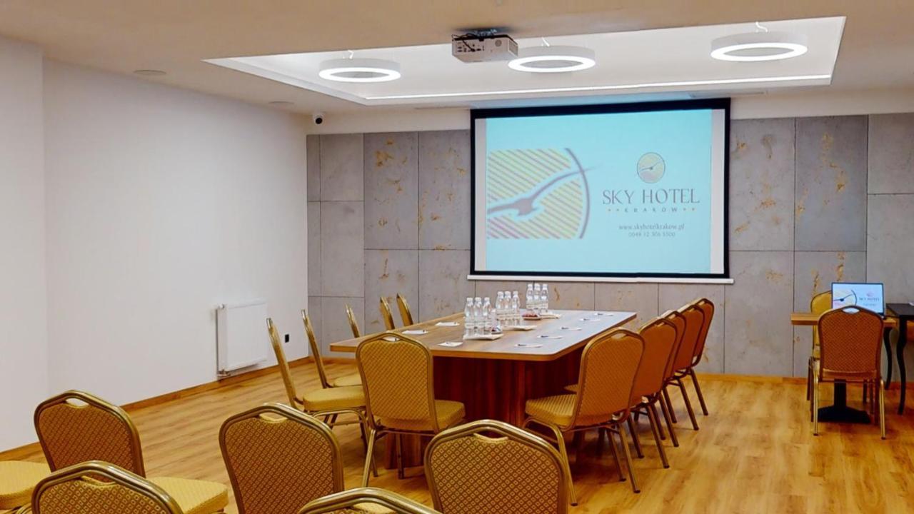 Sky Hotel Cracovia Exterior foto